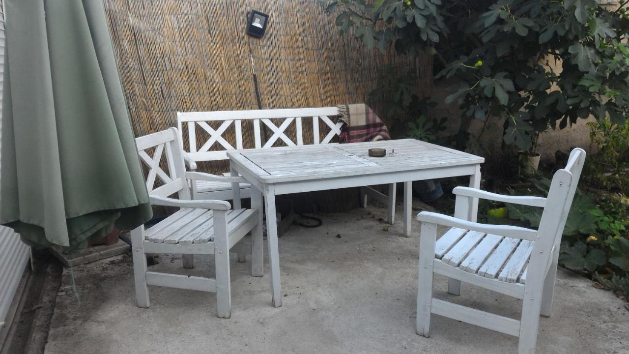 Small Guest House Odessa Exterior foto